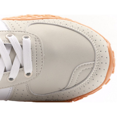 Кроссовки Adidas Retropy E5 W.R.P. Beige/Blue Кроссовки Adidas Retropy E5 W.R.P. Beige/Blue