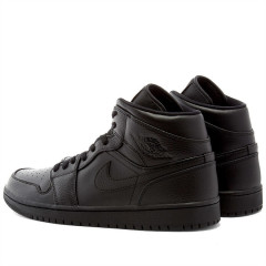 Кроссовки Nike Air Jordan 1 Retro All Black с мехом