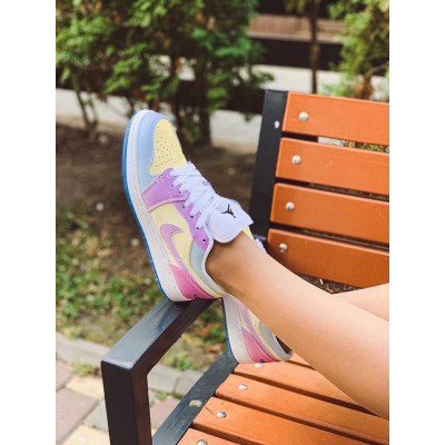 Кроссовки Nike Air Jordan 1 Low Chameleon (меняют цвет) Кроссовки Nike Air Jordan 1 Low Chameleon (меняют цвет)