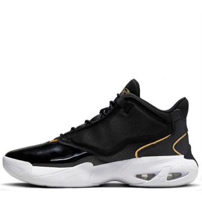 Кроссовки Nike Air Jordan Max Aura 4 Black\White\Gold Кроссовки Nike Air Jordan Max Aura 4 Black\White\Gold