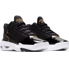 Кроссовки Nike Air Jordan Max Aura 4 Black\White\Gold