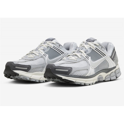 Кроссовки Nike Zoom Vomero 5 Grey Кроссовки Nike Zoom Vomero 5 Grey