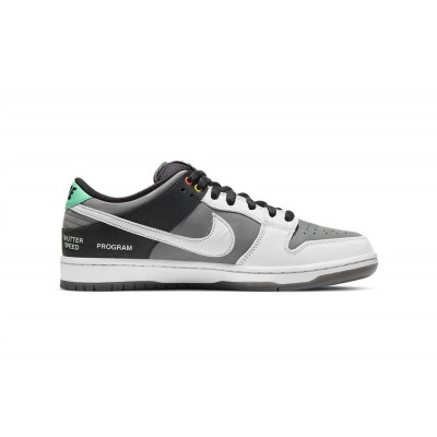 Кроссовки Nike SB Dunk Low “VX1000 Camcorder” Кроссовки Nike SB Dunk Low “VX1000 Camcorder”