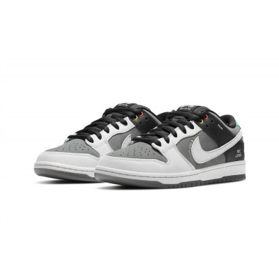 Кроссовки Nike SB Dunk Low “VX1000 Camcorder” Кроссовки Nike SB Dunk Low “VX1000 Camcorder”