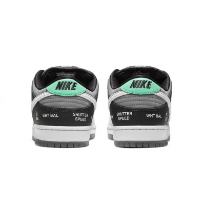 Кроссовки Nike SB Dunk Low “VX1000 Camcorder” Кроссовки Nike SB Dunk Low “VX1000 Camcorder”