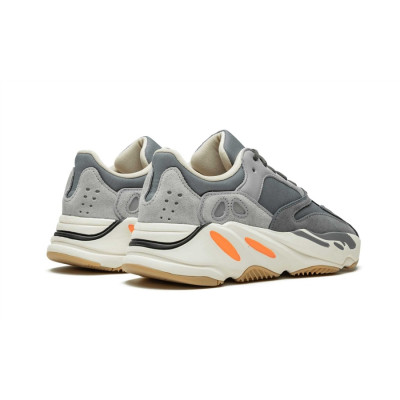 Кроссовки Adidas Yeezy Boost 700 Magnet Кроссовки Adidas Yeezy Boost 700 Magnet