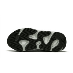 Кроссовки Adidas Yeezy Boost 700 Salt