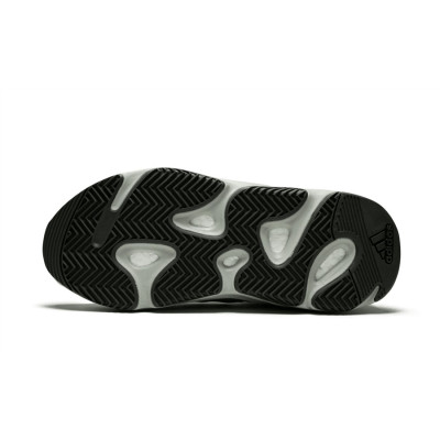 Кроссовки Adidas Yeezy Boost 700 Salt Кроссовки Adidas Yeezy Boost 700 Salt