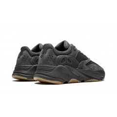 Кроссовки Adidas Yeezy Boost 700 Utility Black
