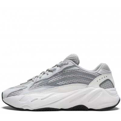 Кроссовки Adidas Yeezy Boost 700 V2 Static Кроссовки Adidas Yeezy Boost 700 V2 Static