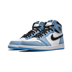 Кроссовки Nike Air Jordan 1 Retro UNIVERSITY BLUE с мехом