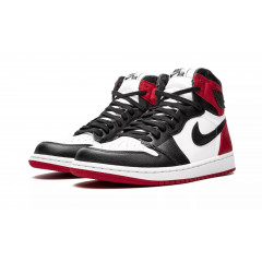 Кроссовки Nike Air Jordan 1 High "Satin Black Toe"