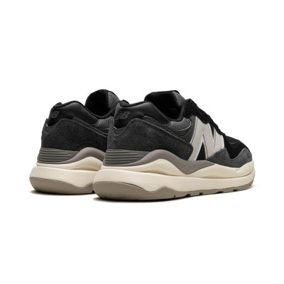Кроссовки New Balance 57/40 Black/White Кроссовки New Balance 57/40 Black/White
