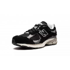 Кроссовки New Balance 2002R "Protection Pack - Black / Grey"