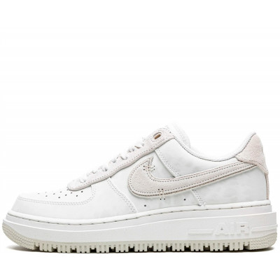 Кроссовки Nike Air Force 1 Luxe "Summit White" Кроссовки Nike Air Force 1 Luxe "Summit White"