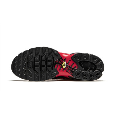Кроссовки Supreme x Nike Air Max Plus Black/Red Кроссовки Supreme x Nike Air Max Plus Black/Red