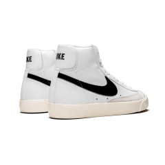 Кроссовки Nike Blazer 77 Mid Vintage