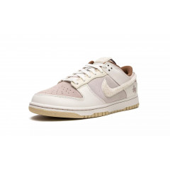 Кроссовки Nike SB Dunk Low "Year of the Rabbit"