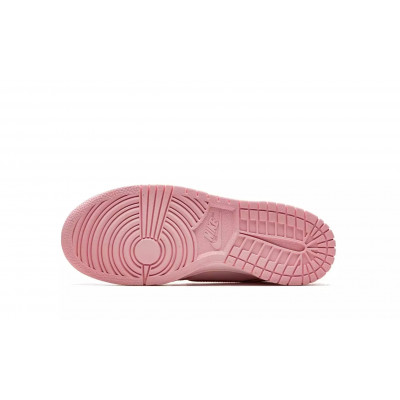 Кроссовки Nike SB Dunk Low "Triple Pink" Кроссовки Nike SB Dunk Low "Triple Pink"