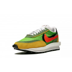 Кроссовки Nike x Sacai LDWaffle Green Gusto