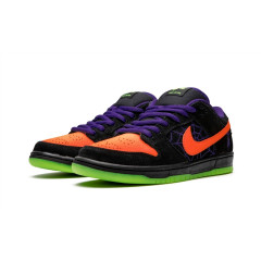Кроссовки Nike SB Dunk Low "Night Of Mischief"