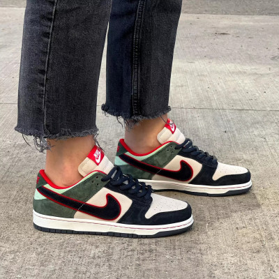 Кроссовки Nike x Otomo Katsuhiro SB Dunk Low "Steamboy OST" Green/Blue Кроссовки Nike x Otomo Katsuhiro SB Dunk Low "Steamboy OST" Green/Blue