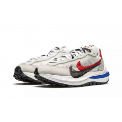 Кроссовки Nike x Sacai Vaporwaffle Sport Fuchsia