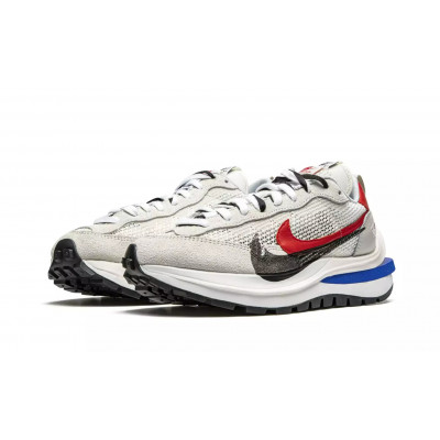 Кроссовки Nike x Sacai Vaporwaffle Sport Fuchsia Кроссовки Nike x Sacai Vaporwaffle Sport Fuchsia