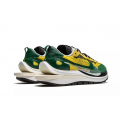 Кроссовки Nike x Sacai Vaporwaffle Tour Yellow