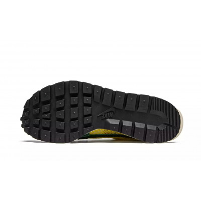 Кроссовки Nike x Sacai Vaporwaffle Tour Yellow Кроссовки Nike x Sacai Vaporwaffle Tour Yellow