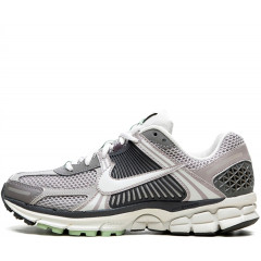 Кроссовки Nike Zoom Vomero 5 «Cobblestone Flat Pewter»