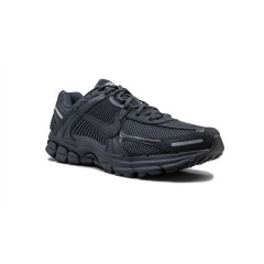 Кроссовки Nike Zoom Vomero 5 «Anthracite»