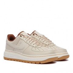 Кроссовки Nike Air Force 1 Luxe Beige
