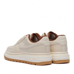 Кроссовки Nike Air Force 1 Luxe Beige