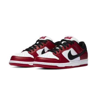 Кроссовки Staple x Nike SB Dunk Low Chicago с мехом Кроссовки Staple x Nike SB Dunk Low Chicago с мехом