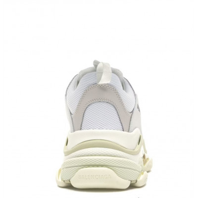 Кроссовки Balenciaga Triple S Cream White Кроссовки Balenciaga Triple S Cream White