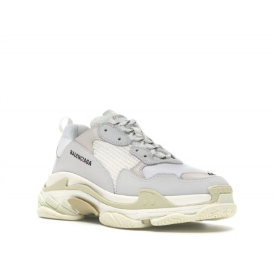 Кроссовки Balenciaga Triple S Cream White Кроссовки Balenciaga Triple S Cream White
