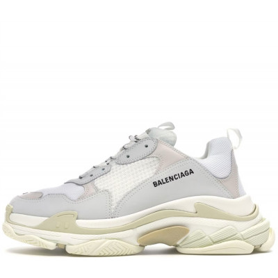 Кроссовки Balenciaga Triple S Cream White Кроссовки Balenciaga Triple S Cream White