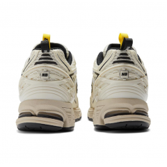 Кроссовки New Balance 1906R GANNI Egret