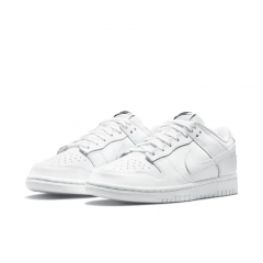 Кроссовки Nike Dunk Low triple White