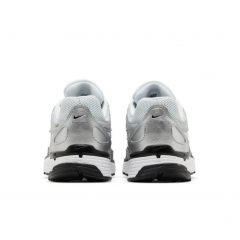 Кроссовки Nike P-6000 Metallic Silver